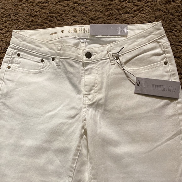 Jennifer Lopez Pants - Picture 5 of 8